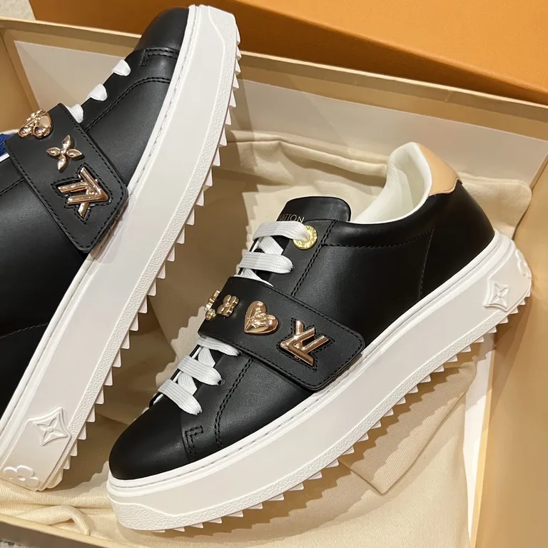 Louis Vuitton Shoe 